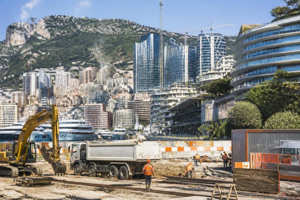 découvrez la stratégie adoptée par bouygues monaco pour renforcer sa présence et développer ses activités sur le marché local monégasque.